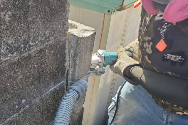 ブロック塀のカット