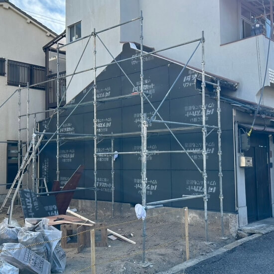 尼崎市西大物町│ラスカット貼り付け完了時の風景