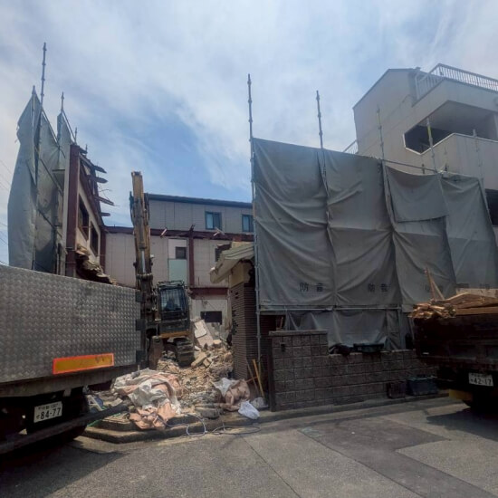 堺市北区百舌鳥梅北町│躯体解体途中の風景