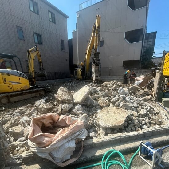 堺市北区百舌鳥梅北町│基礎撤去時の風景