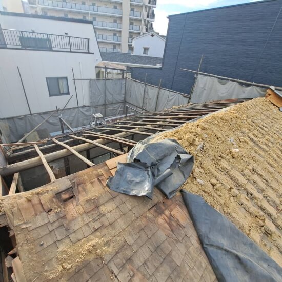 大阪市福島区野田│2階部分解体開始時の風景